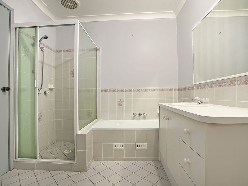 1/9 Herd Street, Mount Hutton NSW 2290