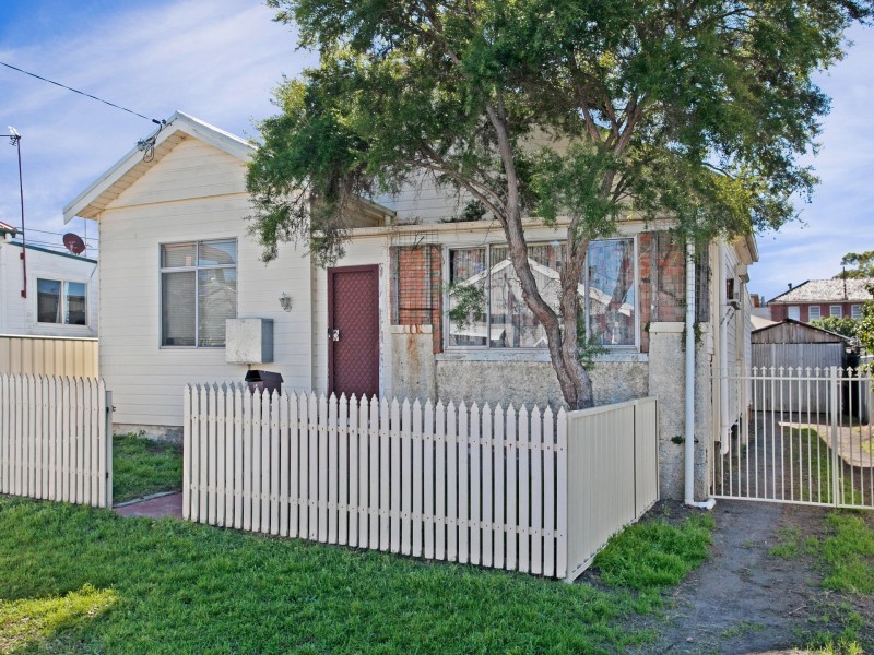 5 Smart Street, Waratah NSW 2298