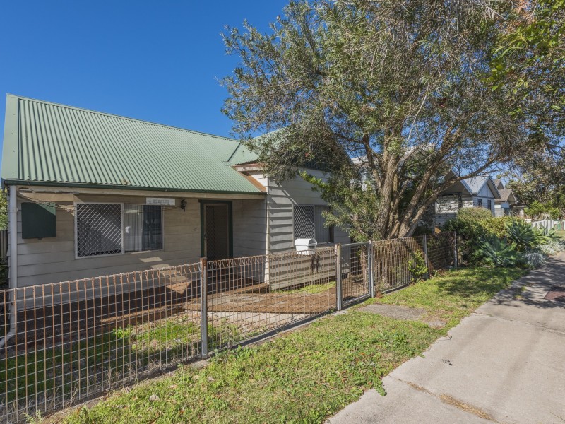 168 Douglas Street, Stockton NSW 2295