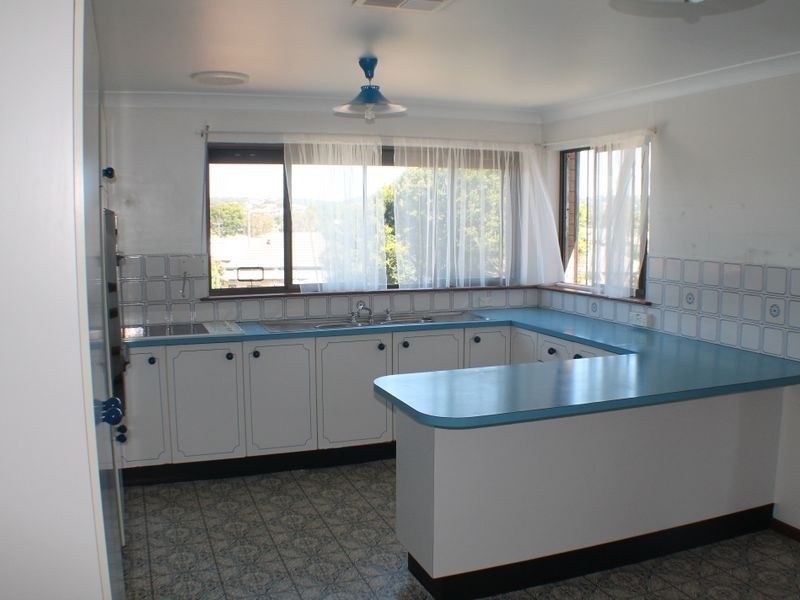 169 Denison Street, Hamilton NSW 2303