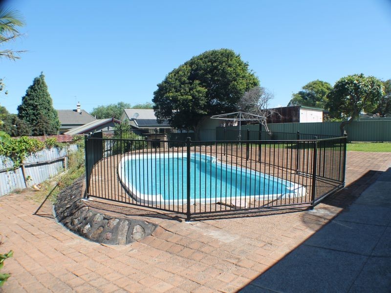 169 Denison Street, Hamilton NSW 2303