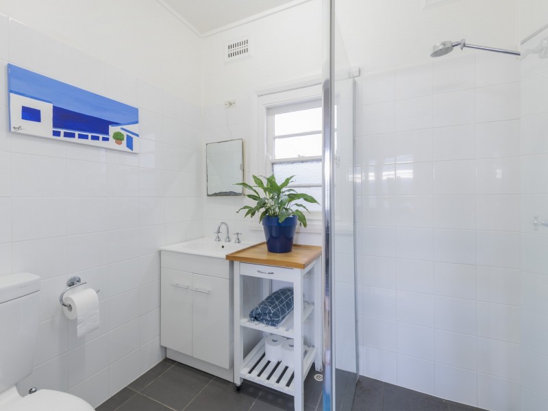 11 Dent Street, Islington NSW 2296