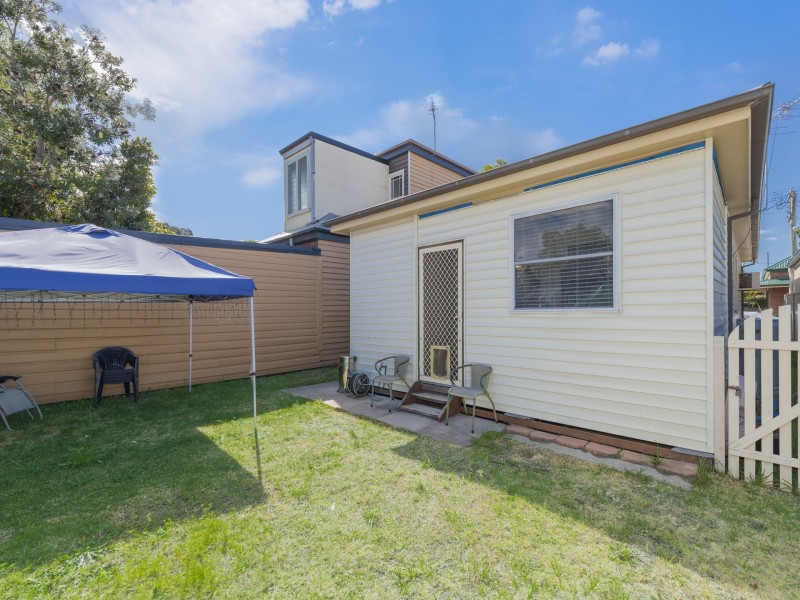 11 Dent Street, Islington NSW 2296