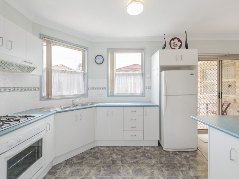 2/43-45 Hexham Street, Kahibah NSW 2290