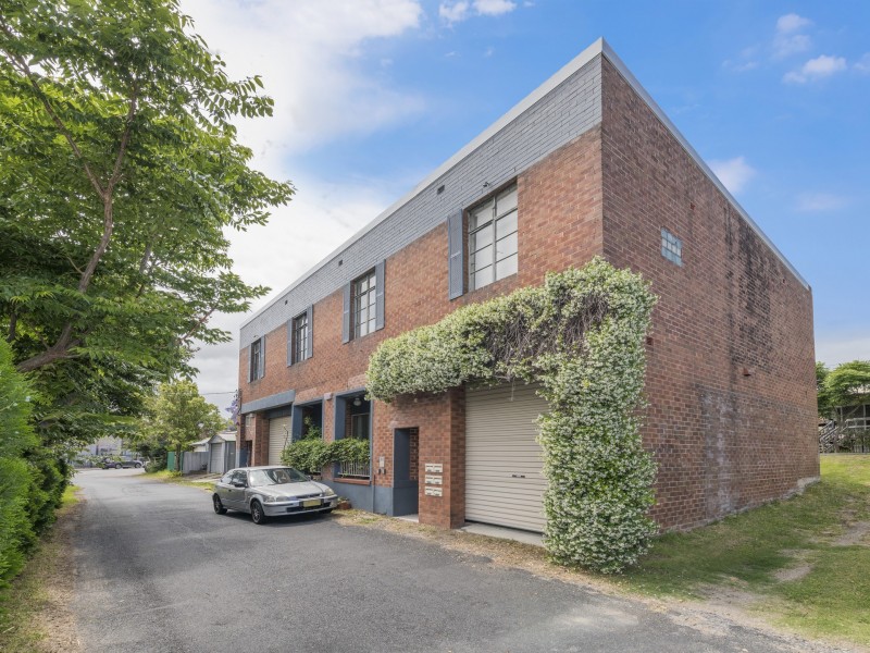 8 Teralba Road, Broadmeadow NSW 2292