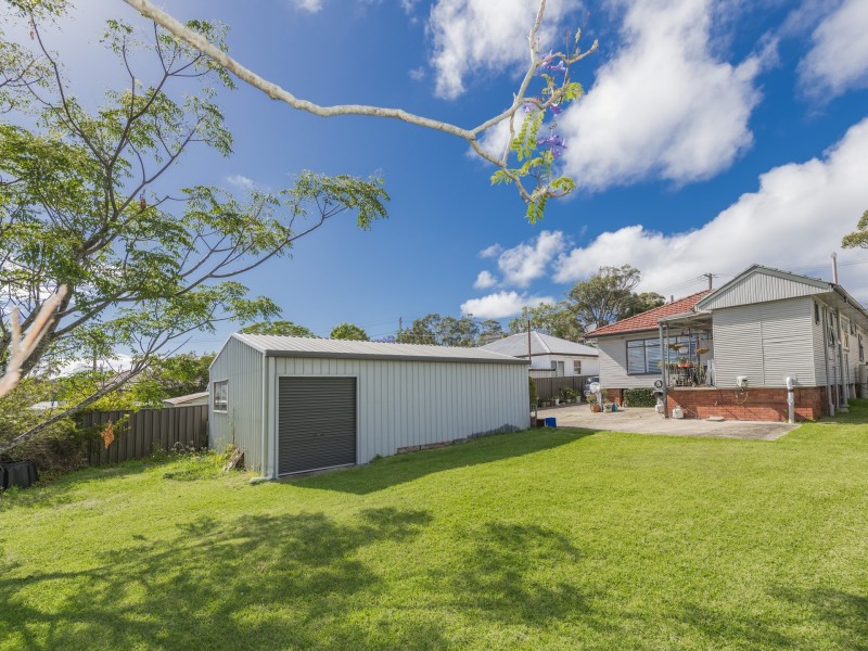 5 Inglis Street, Kotara South NSW 2289