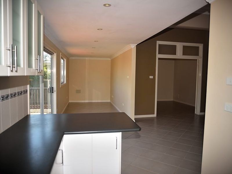 12 Margaret Street, Mayfield East NSW 2304