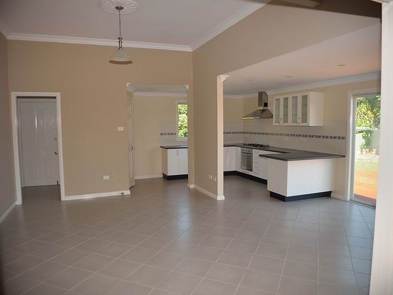 12 Margaret Street, Mayfield East NSW 2304