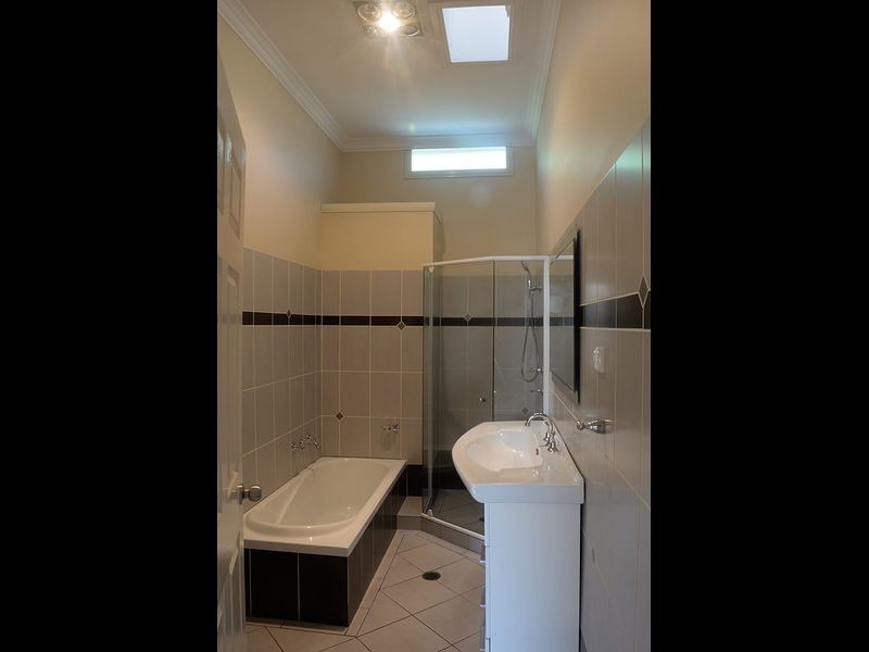 12 Margaret Street, Mayfield East NSW 2304