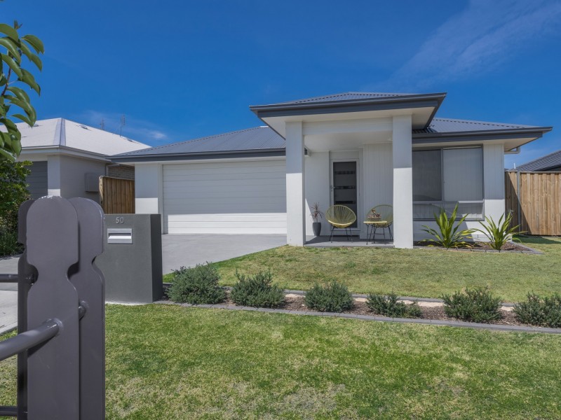 50 Bulbul Crescent, Fletcher NSW 2287