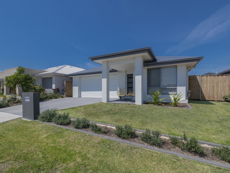 50 Bulbul Crescent, Fletcher NSW 2287