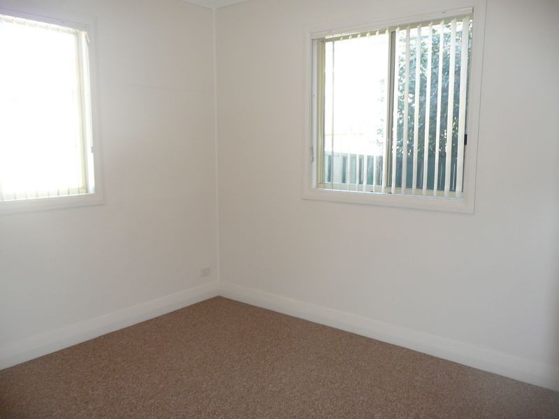 1/4 Tighe Street, Waratah NSW 2298