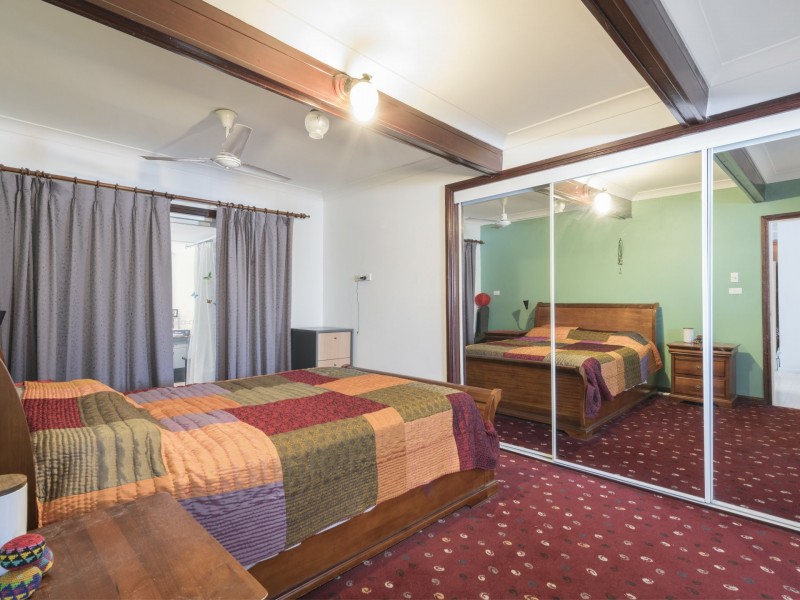 307 McCaffrey Drive, Rankin Park NSW 2287