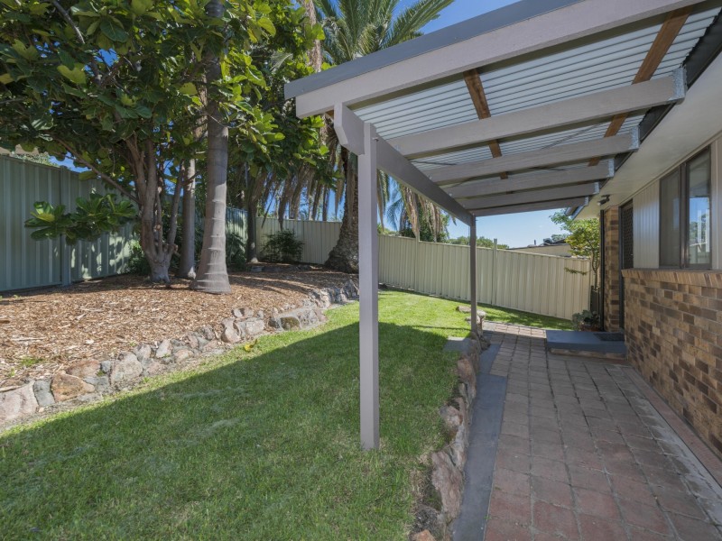 8 Kenley Crescent, Macquarie Hills NSW 2285