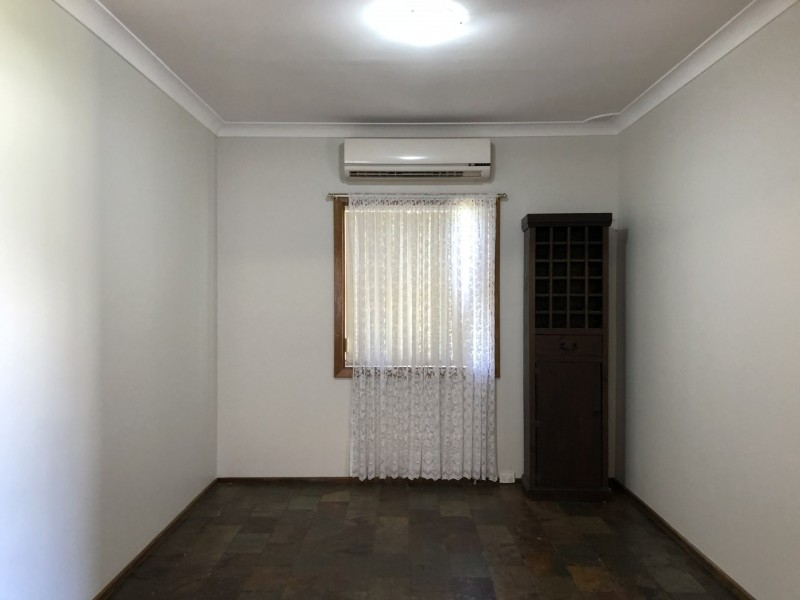 13 Moate Street, Georgetown NSW 2298