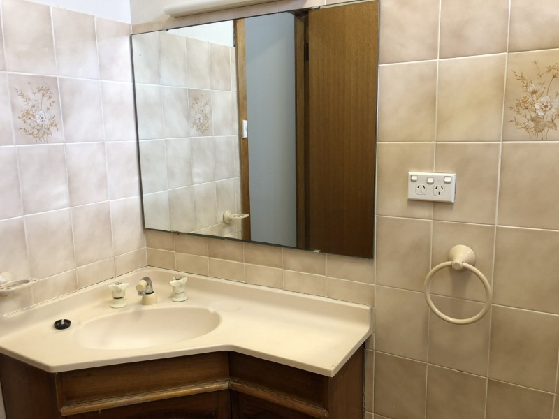 13 Moate Street, Georgetown NSW 2298