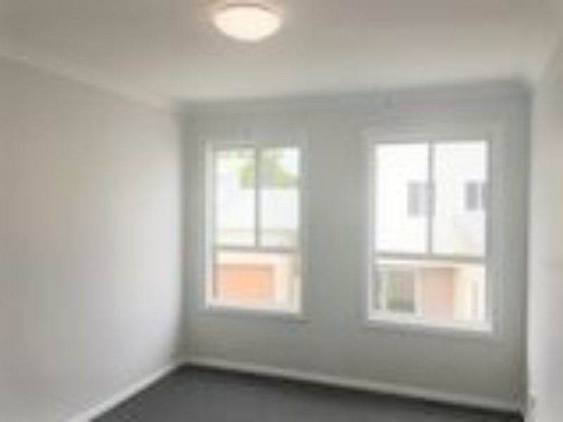 4/31-33 Helen Street, Mount Hutton NSW 2290