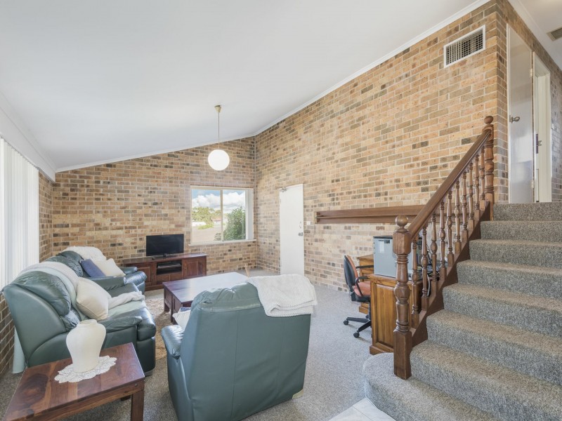 Unit 2/164 Teralba Rd, Adamstown NSW 2289