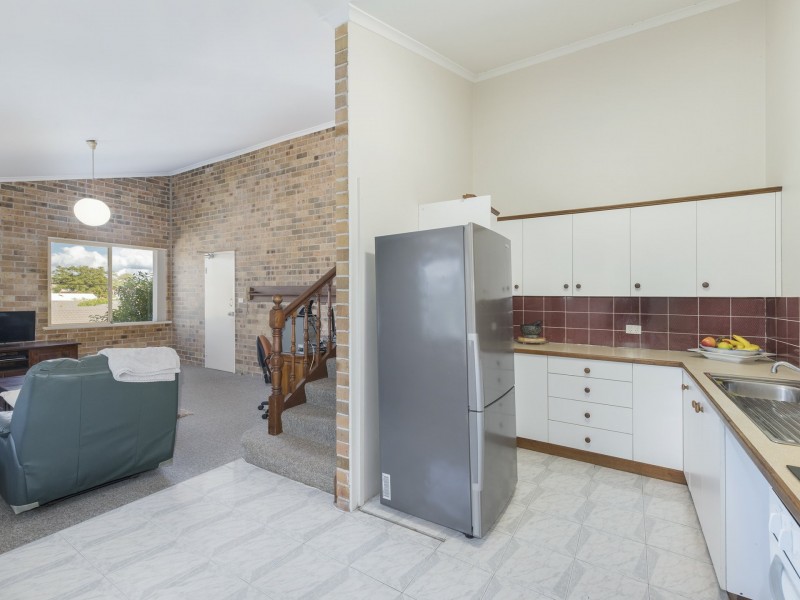 Unit 2/164 Teralba Rd, Adamstown NSW 2289
