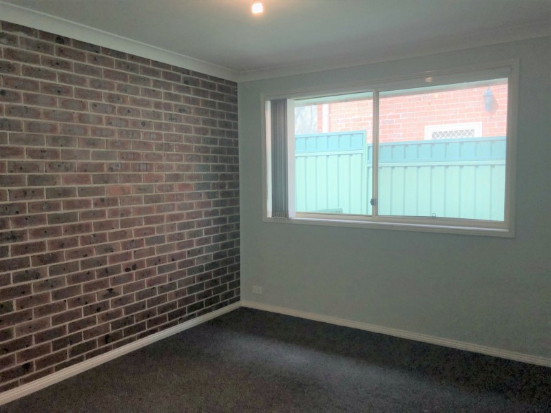 1/11 Faulkner Crescent, North Lambton NSW 2299