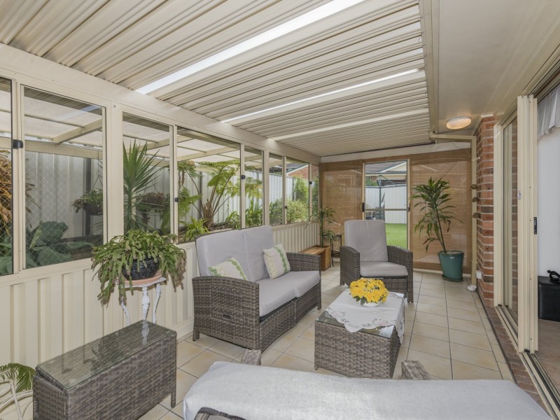 4 Park Royal Drive, Floraville NSW 2280