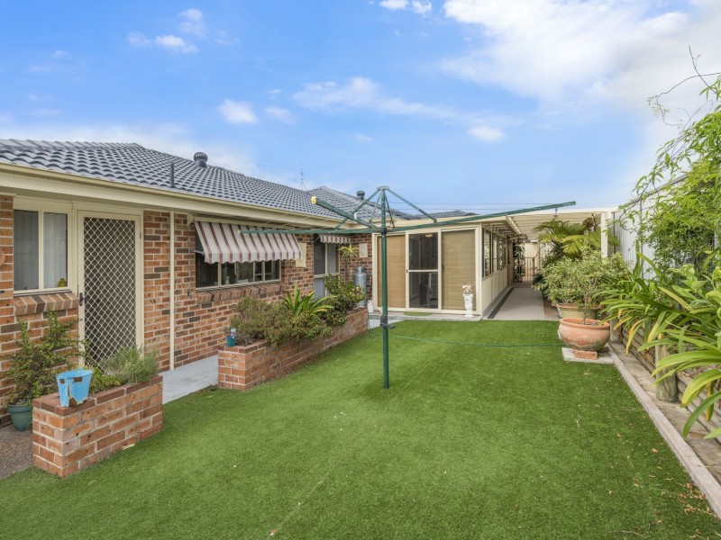 4 Park Royal Drive, Floraville NSW 2280