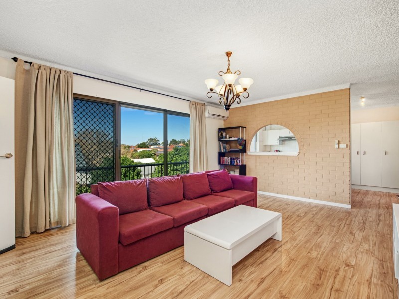 8/77 Cleary Street, Hamilton NSW 2303