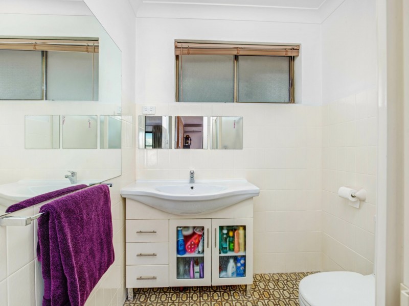 8/77 Cleary Street, Hamilton NSW 2303