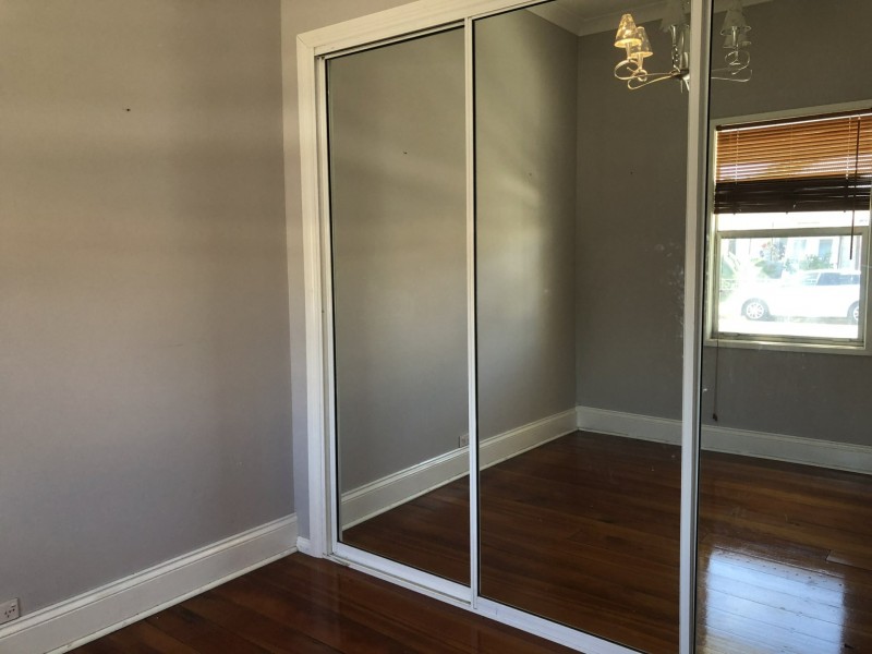 2 Hubbard Street, Islington NSW 2296