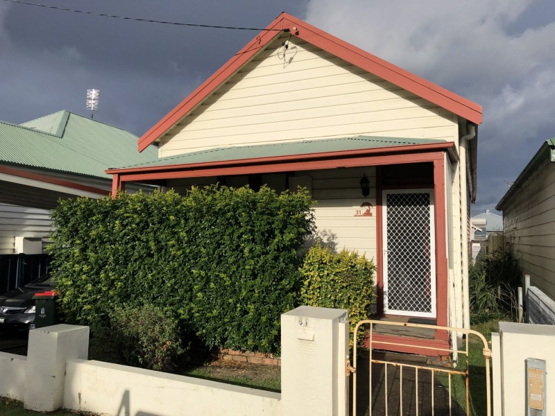 31 Gosford Road, Broadmeadow NSW 2292