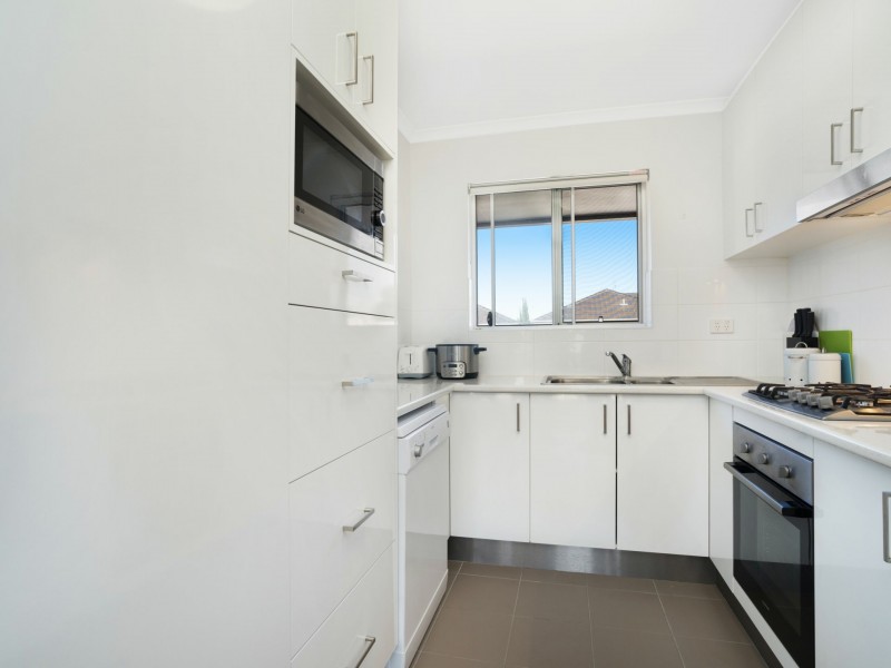 8/43 Waroonga Road, Waratah NSW 2298