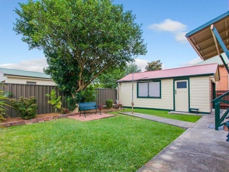 175 Beaumont St, Hamilton NSW 2303