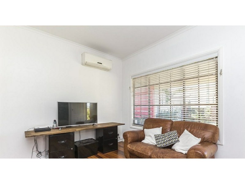 8 Bourke Street, Adamstown NSW 2289