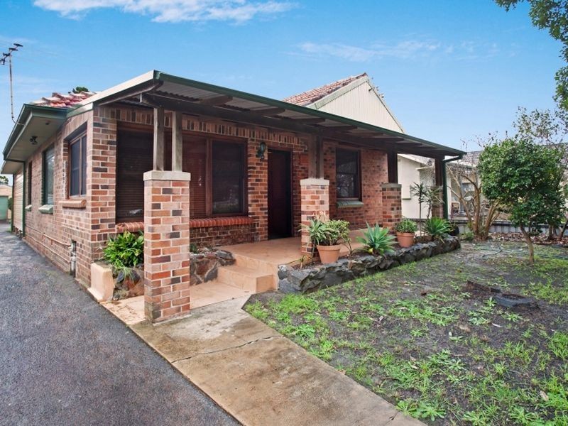 36 Newcastle Street, Hamilton North NSW 2292
