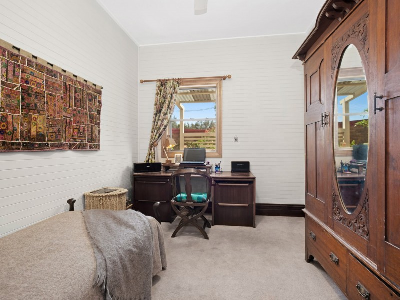 37 Girling Street, Islington NSW 2296