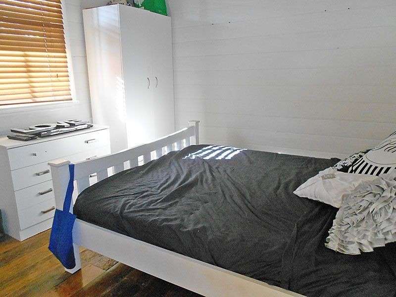 14 Robertson Street, Carrington NSW 2294