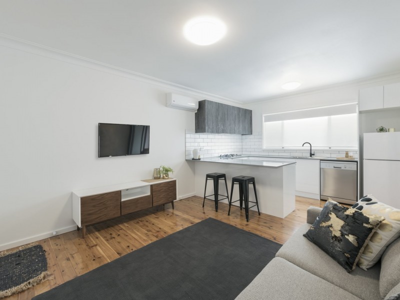 Unit 1/28 Railway Road, New Lambton NSW 2305