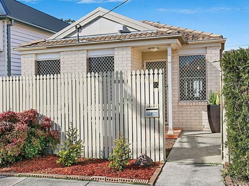 6 Hubbard Street, Islington NSW 2296