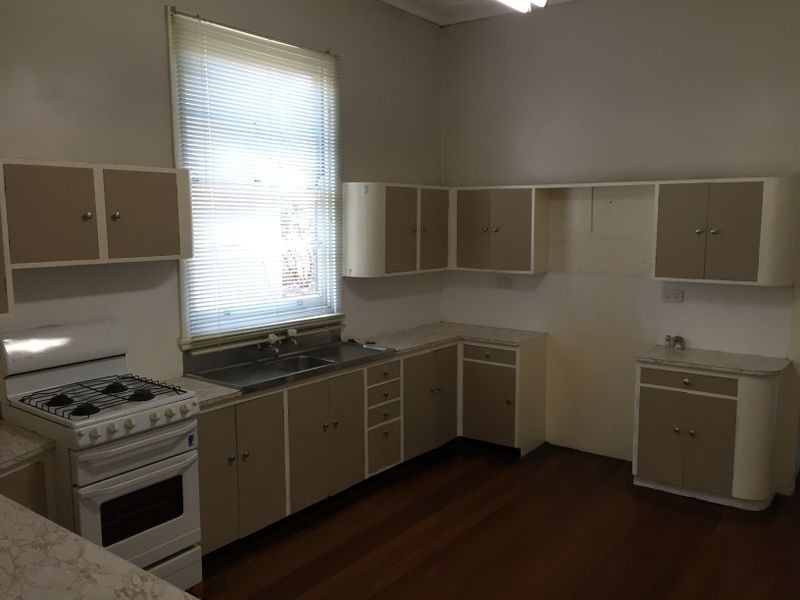 63 Margaret Street, Mayfield East NSW 2304