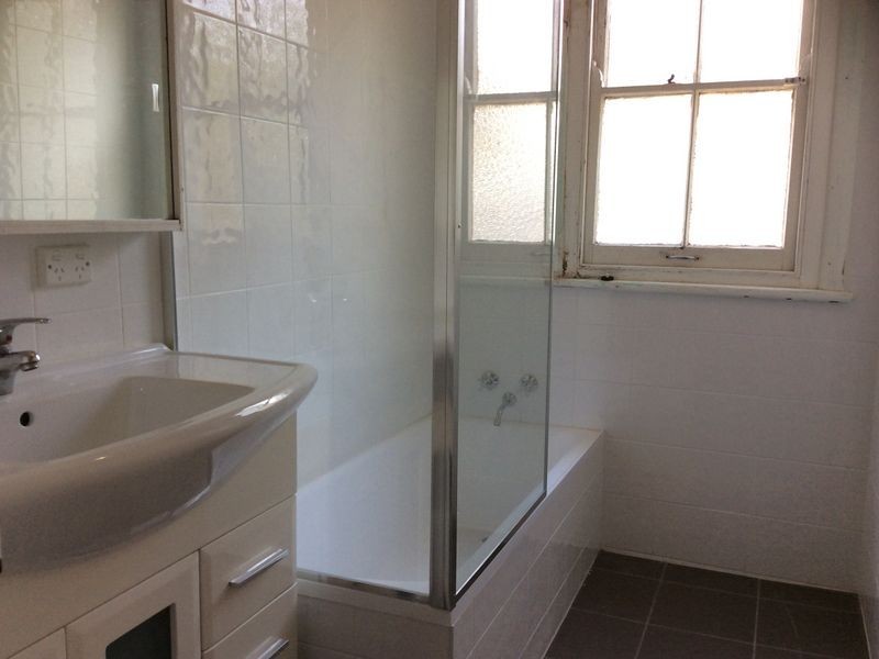 63 Margaret Street, Mayfield East NSW 2304