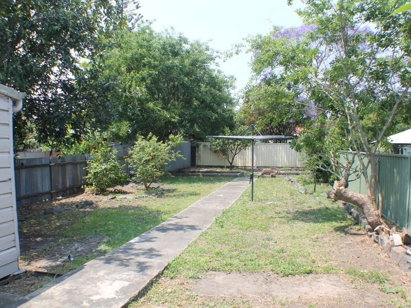 63 Margaret Street, Mayfield East NSW 2304