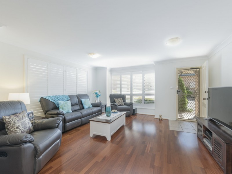 8/5a Boldon Close, Charlestown NSW 2290