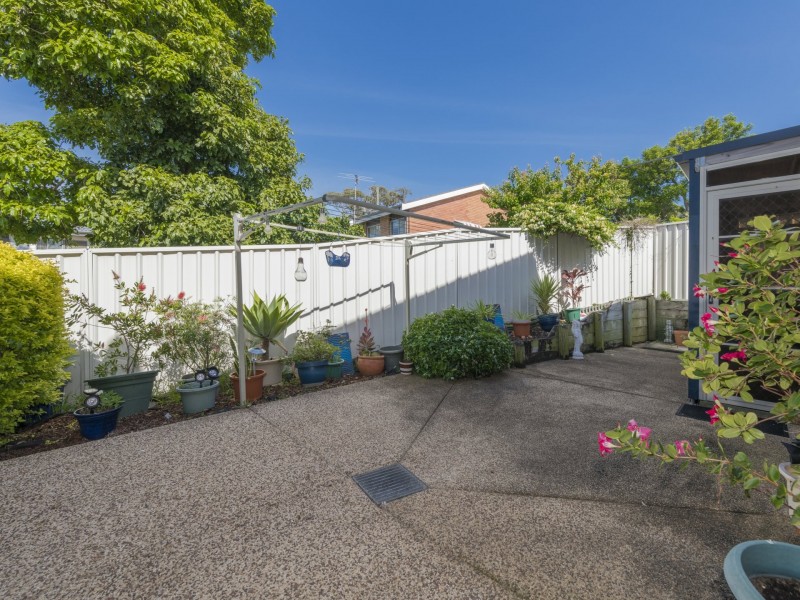 8/5a Boldon Close, Charlestown NSW 2290
