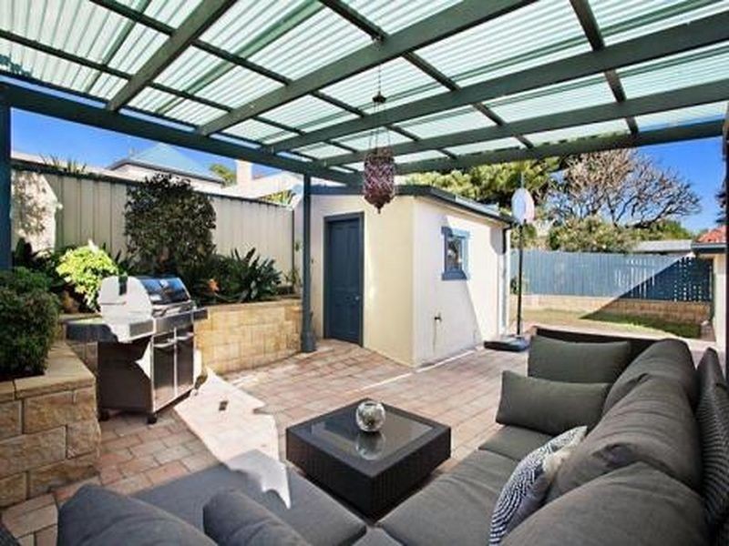 1 Dixon Street, Hamilton NSW 2303