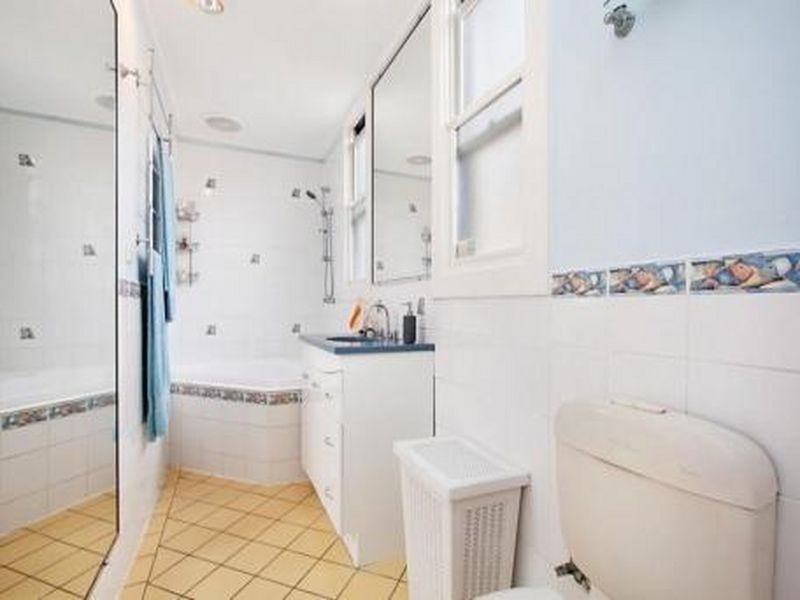 1 Dixon Street, Hamilton NSW 2303