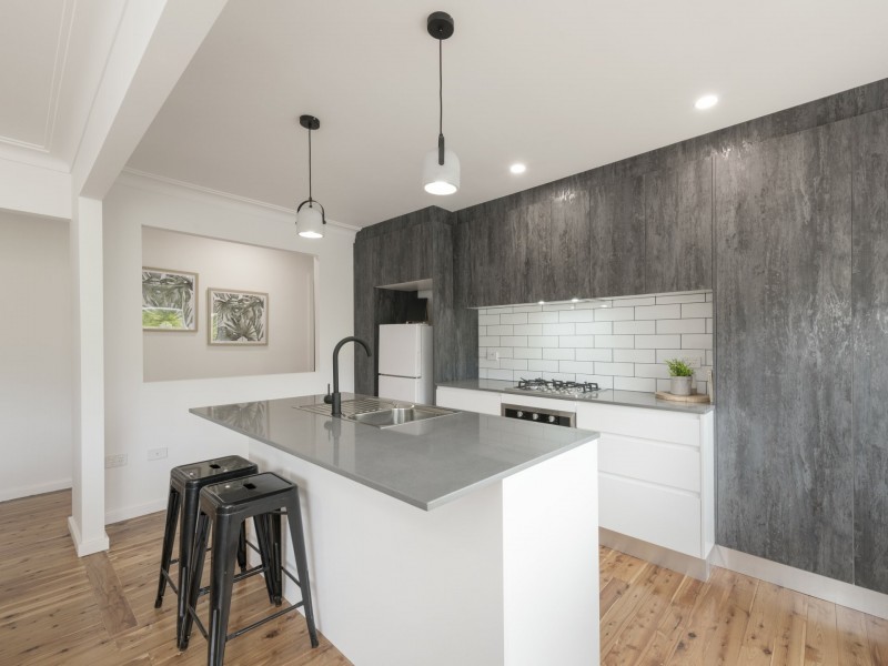 Unit 4/28 Railway Road, New Lambton NSW 2305