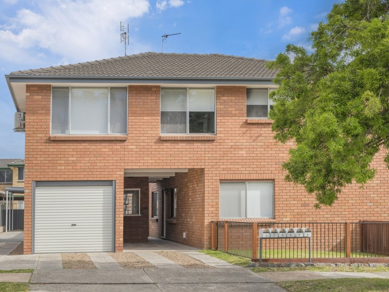 Unit 4/28 Railway Road, New Lambton NSW 2305