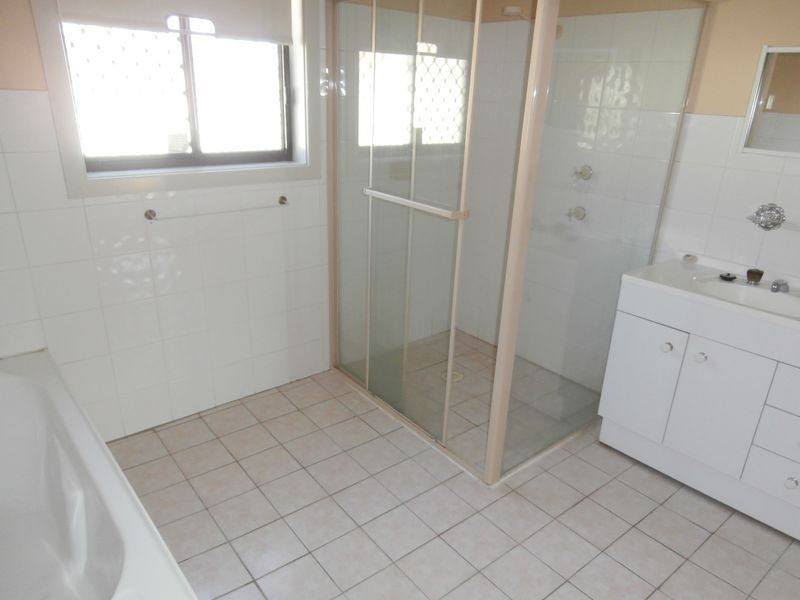 2/64 Kenibea Ave, Kahibah NSW 2290