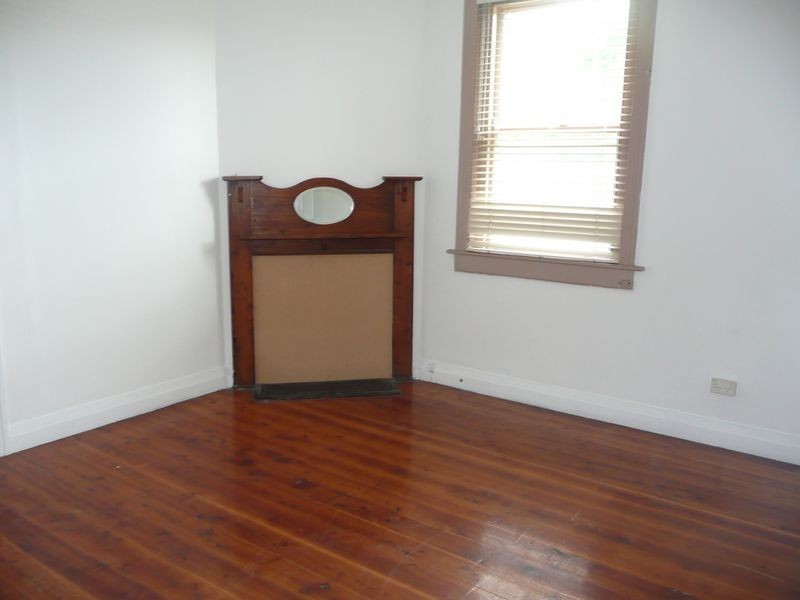 16 Alfred Street, Waratah NSW 2298