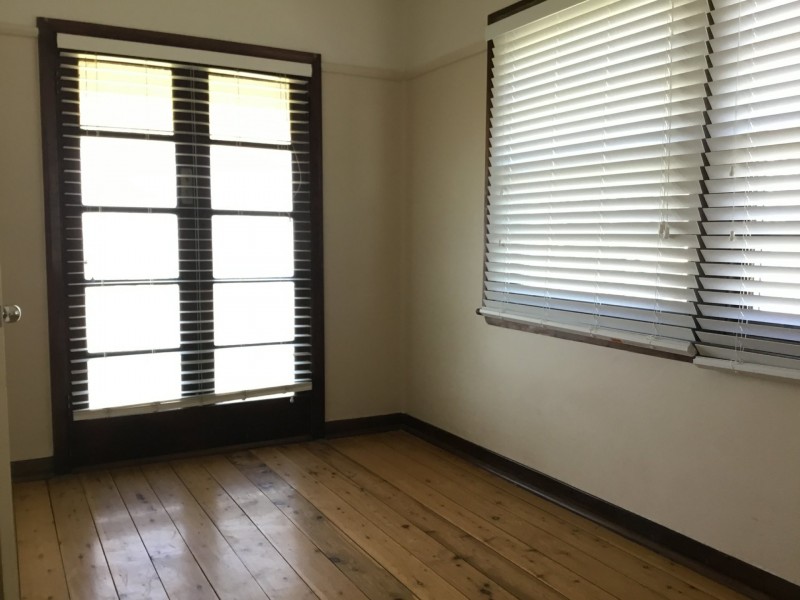 36 Thornton Avenue, Mayfield West NSW 2304